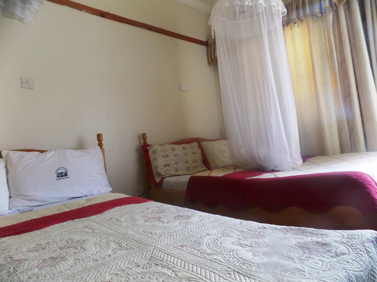 Rhino Motel Mbarara Extérieur photo